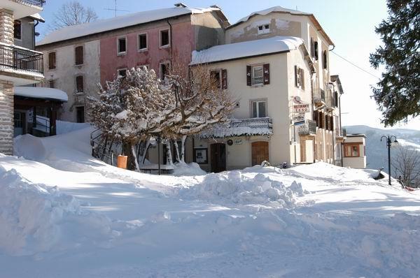 Albergo Ristorante Leso Bosco Chiesanuova Zewnętrze zdjęcie